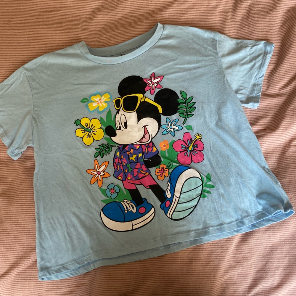 NWOT Disney Mickey Mouse Aloha Crop Top shirt